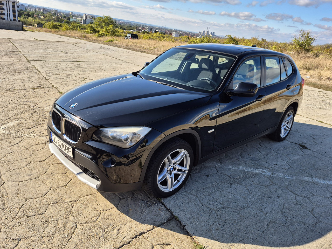 BMW X1 - سيارة دفع رباعي: صورة 1 BMW X1 - سيارة دفع رباعي: صورة 1