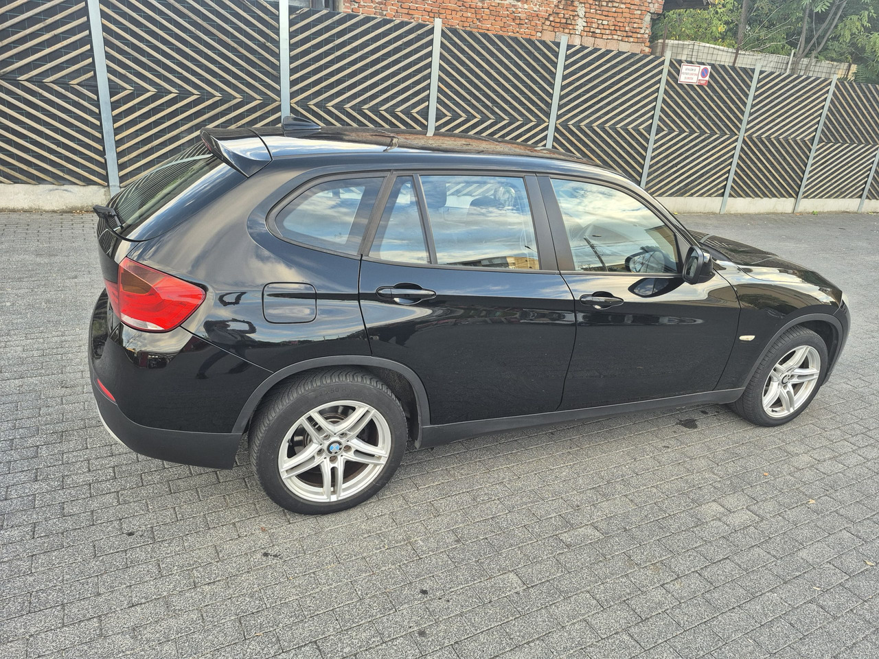 BMW X1 - سيارة دفع رباعي: صورة 4 BMW X1 - سيارة دفع رباعي: صورة 4