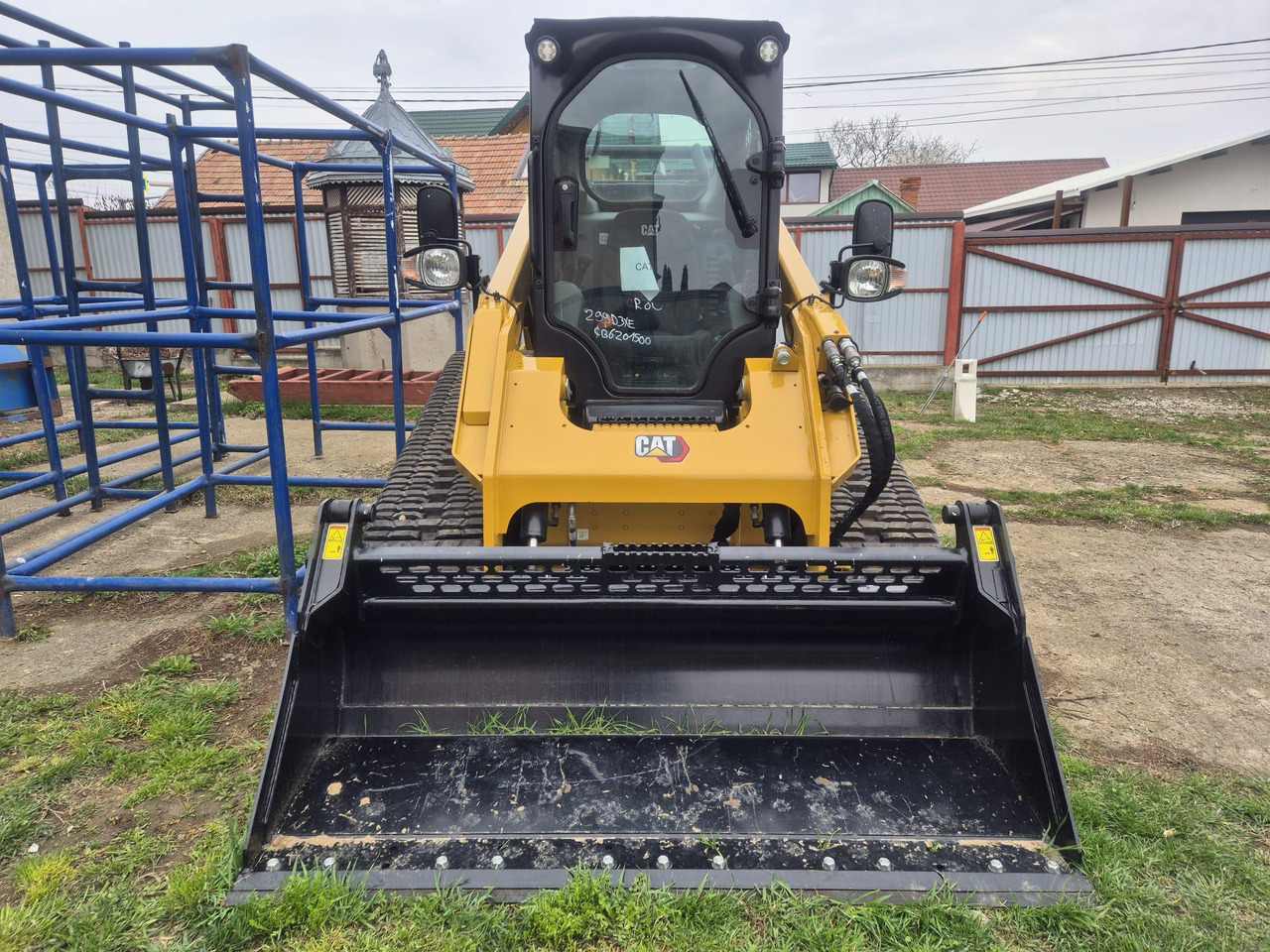 CATERPILLAR 299 D3 XE Mini track loader - اللودر المجنزر صغير: صورة 1 CATERPILLAR 299 D3 XE Mini track loader - اللودر المجنزر صغير: صورة 1