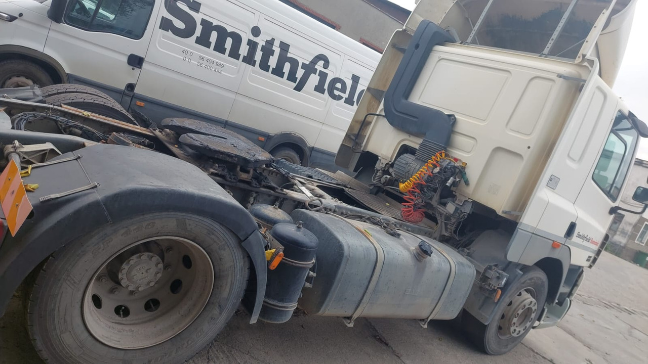 DAF CF 85.43 Tractor Head - وحدة جر: صورة 5 DAF CF 85.43 Tractor Head - وحدة جر: صورة 5