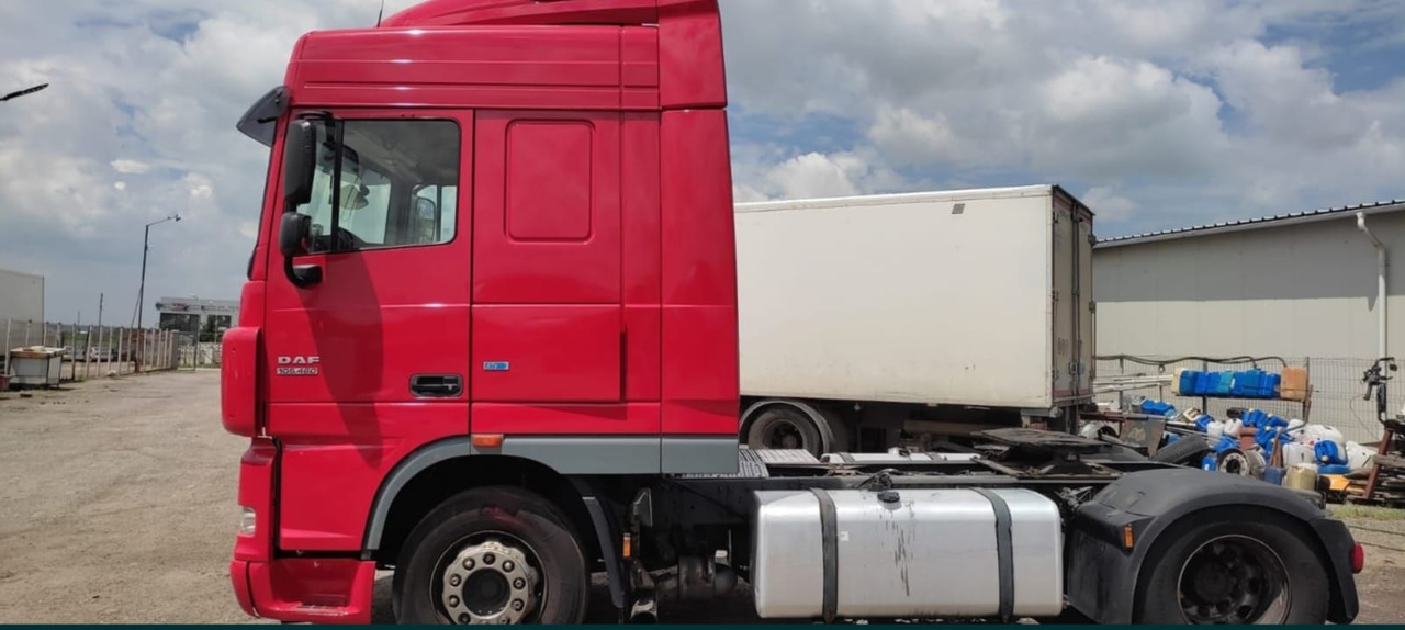 DAF XF 105.460 Automat - وحدة جر: صورة 3 DAF XF 105.460 Automat - وحدة جر: صورة 3