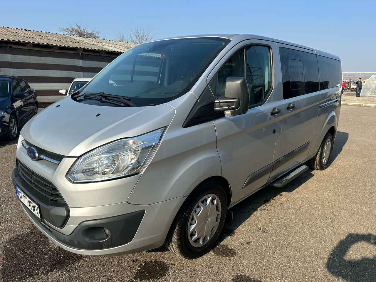 FORD TRANSIT CUSTOMS - ميكروباص: صورة 1 FORD TRANSIT CUSTOMS - ميكروباص: صورة 1