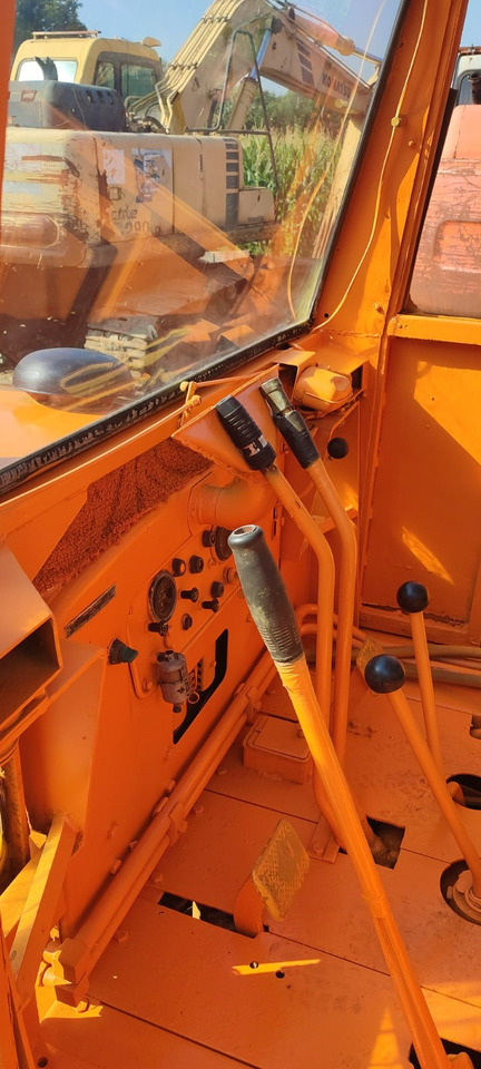 Hannomag K7-E Bulldozer - جرافة: صورة 2 Hannomag K7-E Bulldozer - جرافة: صورة 2