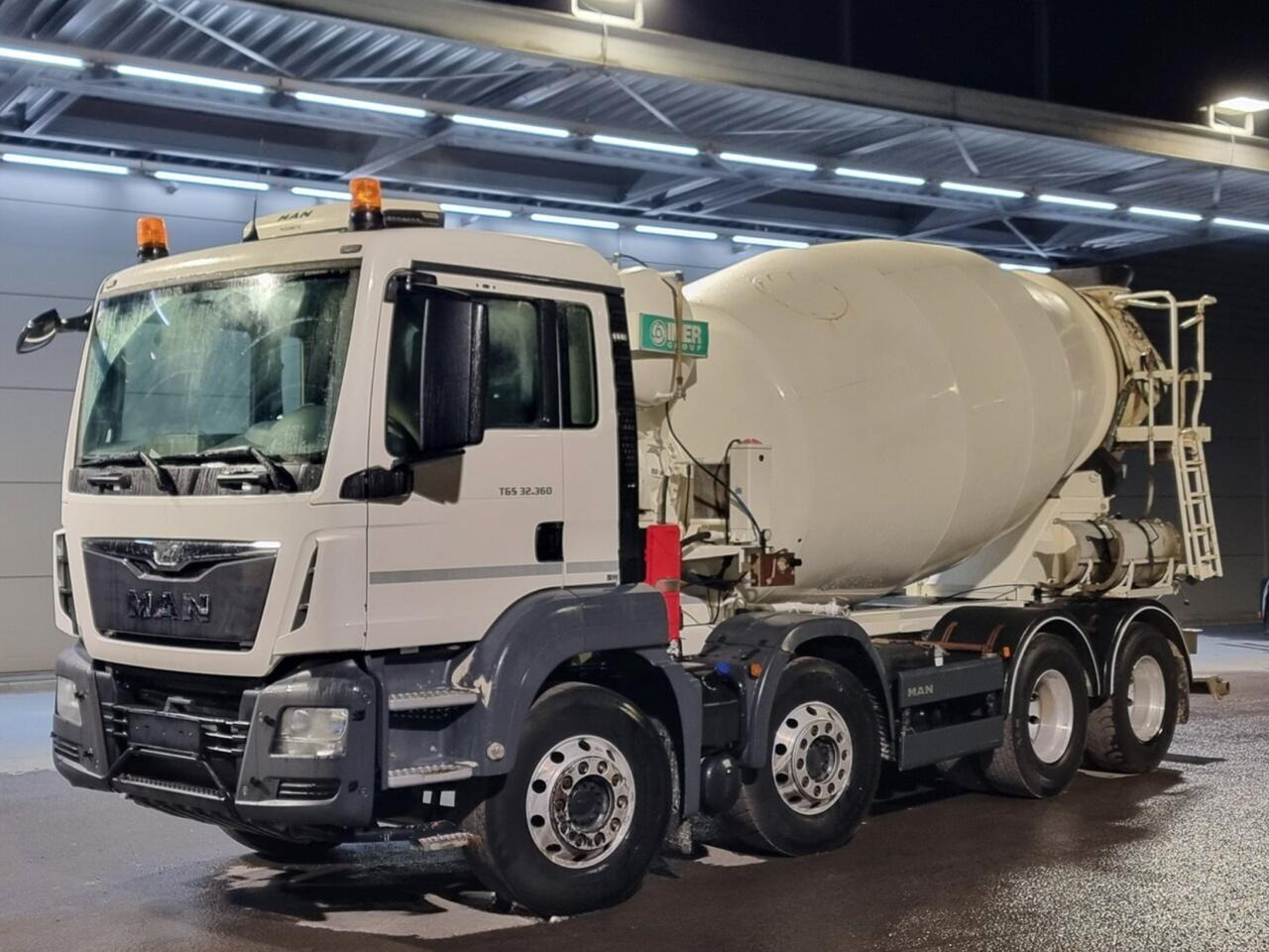 MAN TGS 32.360 8×4 Beton Mixer 9m3 - شاحنة خلاطة خرسانة: صورة 1 MAN TGS 32.360 8×4 Beton Mixer 9m3 - شاحنة خلاطة خرسانة: صورة 1