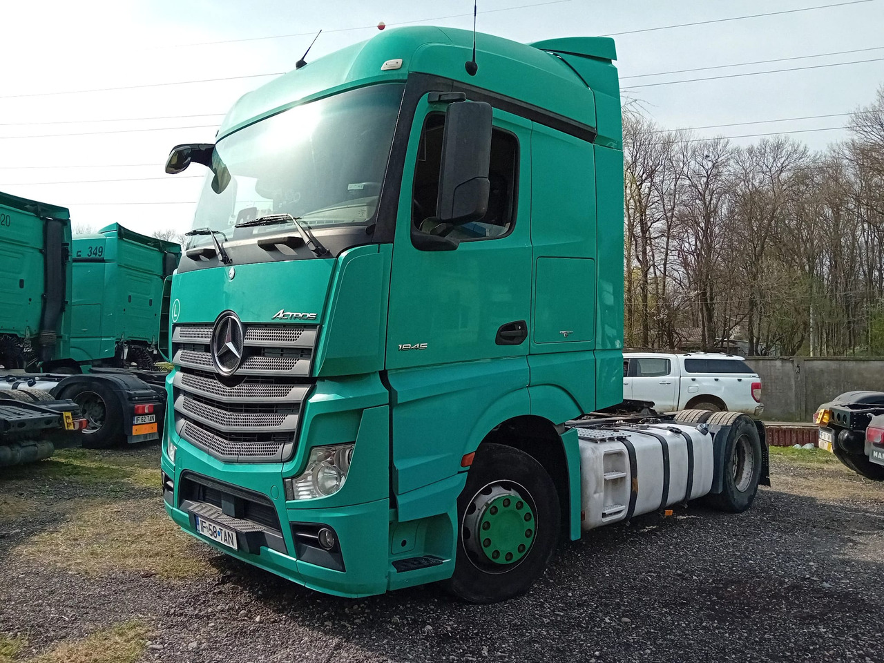 Mercedes-Benz Actros 18.45 - وحدة جر: صورة 1 Mercedes-Benz Actros 18.45 - وحدة جر: صورة 1