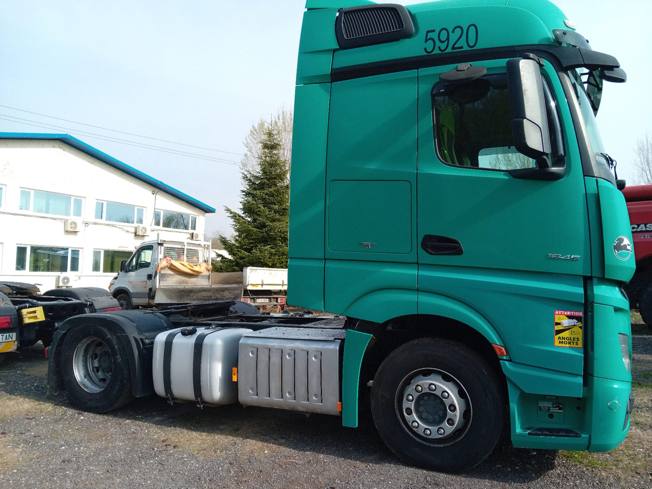 Mercedes-Benz Actros 18.45 - وحدة جر: صورة 5 Mercedes-Benz Actros 18.45 - وحدة جر: صورة 5