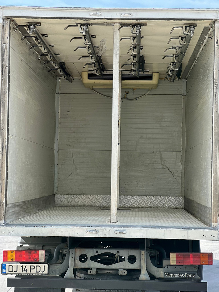 Mercedes-Benz Atego 10.15 Thermo King -20 C, Meat on hooks transport - شاحنة الفريزر: صورة 5 Mercedes-Benz Atego 10.15 Thermo King -20 C, Meat on hooks transport - شاحنة الفريزر: صورة 5