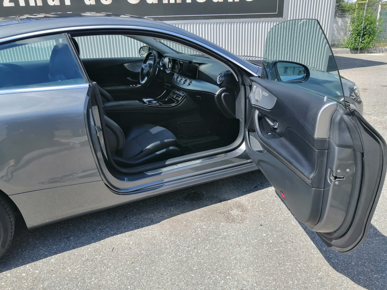 Mercedes Benz E220d Coupe, TOP !!! - سيارة: صورة 5 Mercedes Benz E220d Coupe, TOP !!! - سيارة: صورة 5