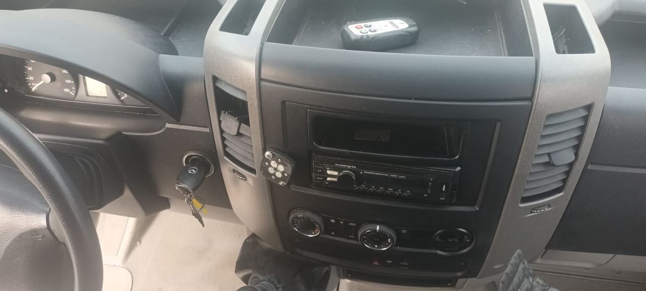 Mercedes Benz Sprinter 316 CDI Euro 6 !!! - فان: صورة 4 Mercedes Benz Sprinter 316 CDI Euro 6 !!! - فان: صورة 4