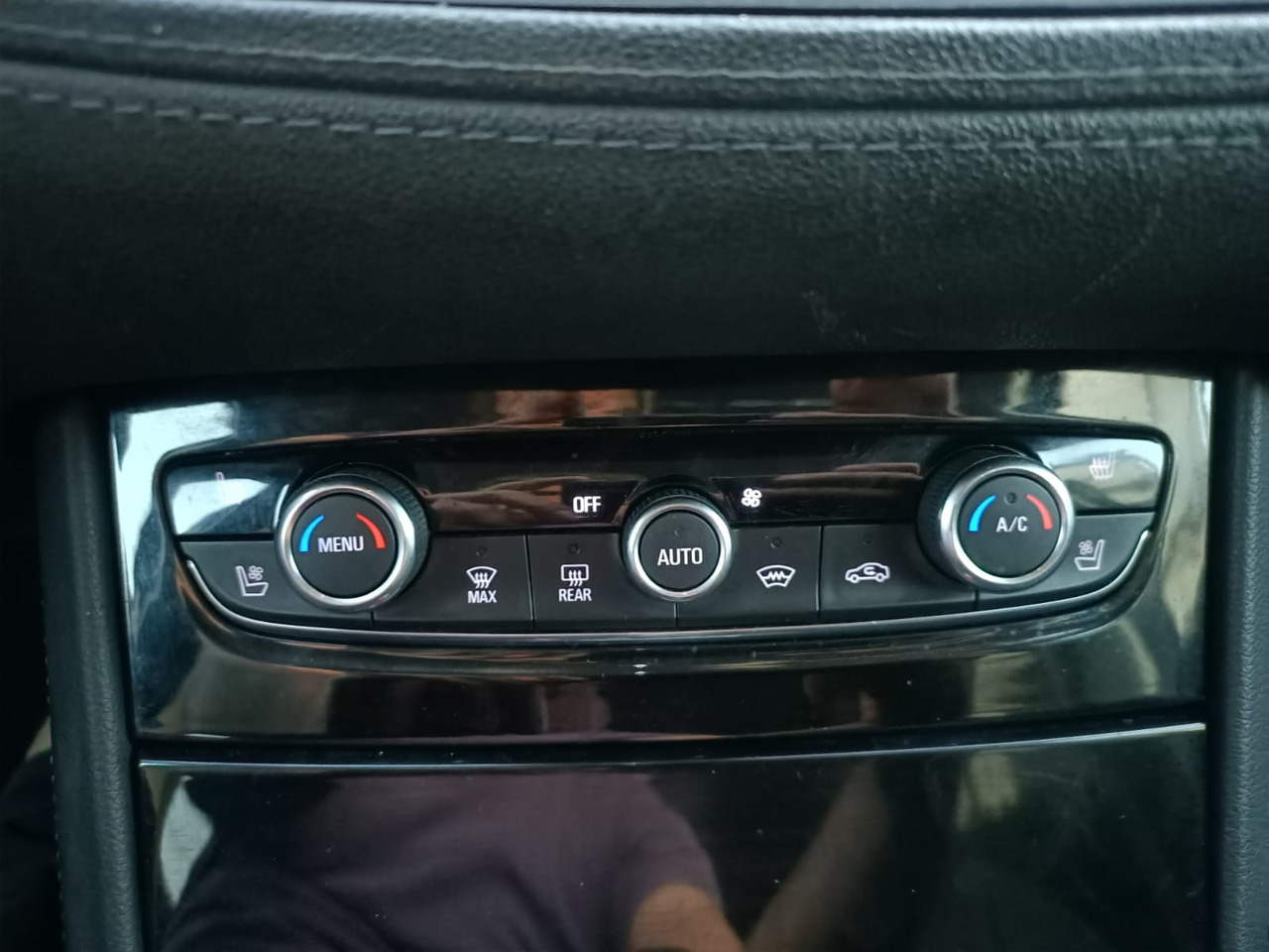 سيارة دفع رباعي OPEL GRANDLAND X: صورة 12