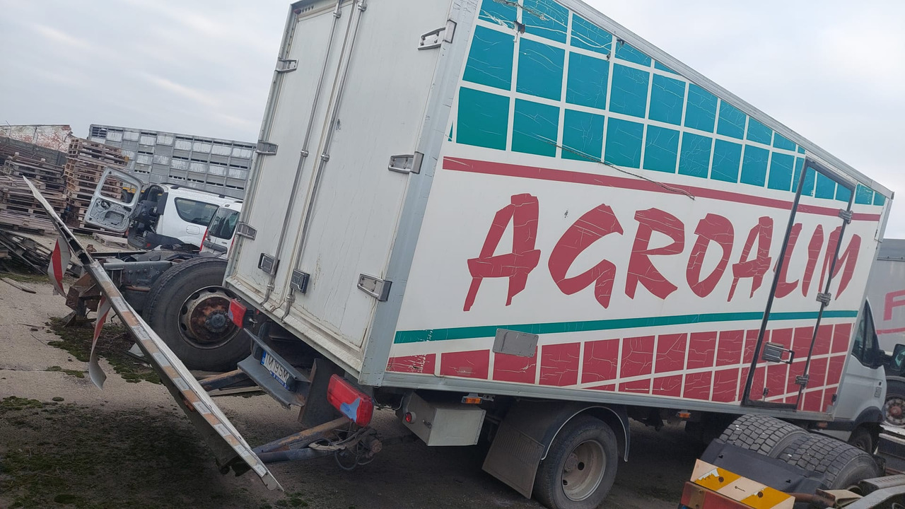 Renault Mascott - شاحنة مُبرّدة للتوصيل: صورة 2 Renault Mascott - شاحنة مُبرّدة للتوصيل: صورة 2