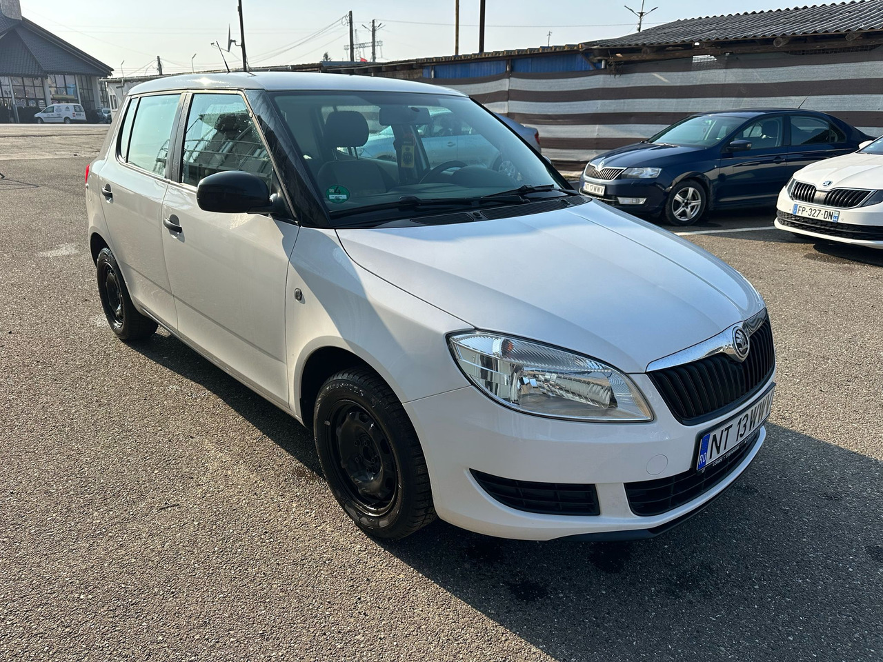 SKODA FABIA - سيارة: صورة 4 SKODA FABIA - سيارة: صورة 4