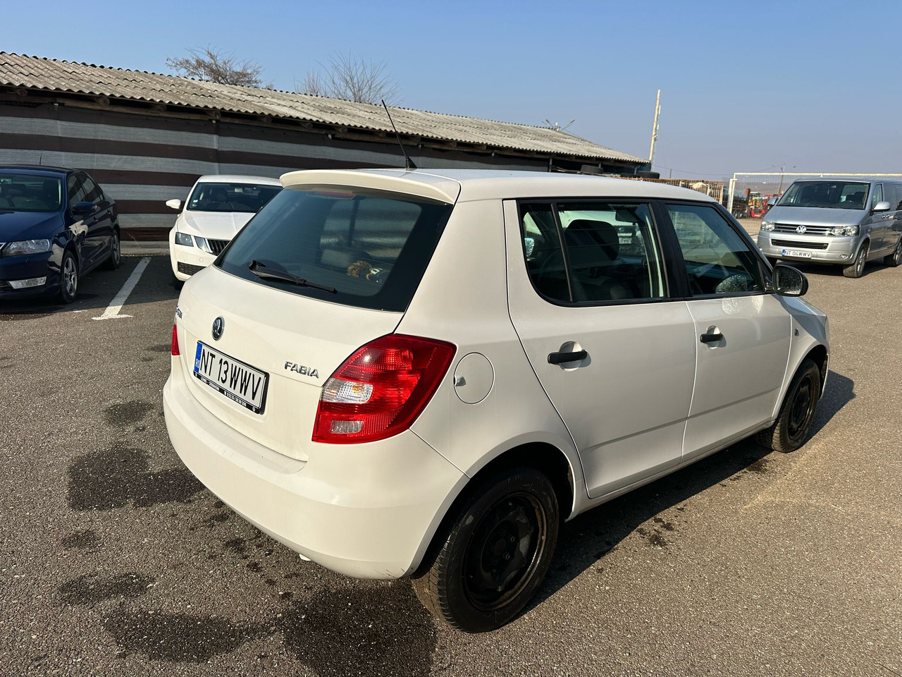 SKODA FABIA - سيارة: صورة 2 SKODA FABIA - سيارة: صورة 2