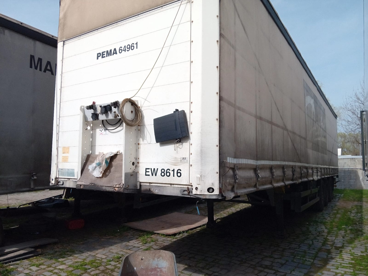 Schmitz S01 Semi-Trailer - نصف مقطورة ستارة: صورة 1 Schmitz S01 Semi-Trailer - نصف مقطورة ستارة: صورة 1