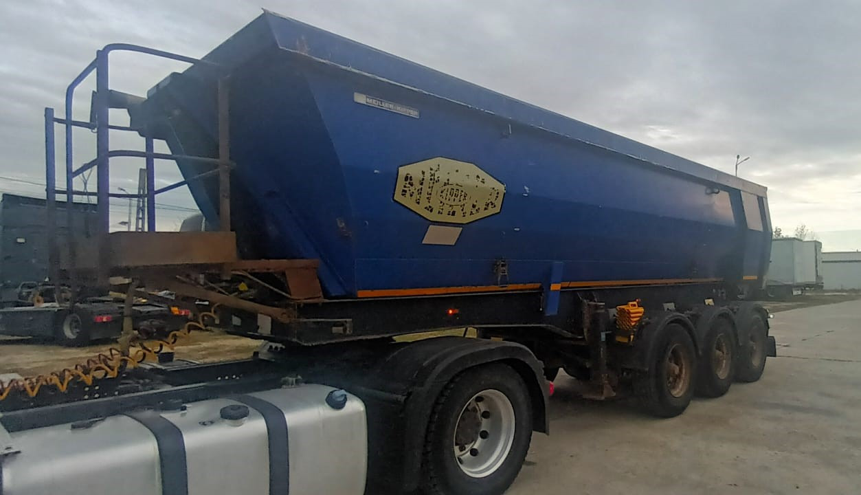 Semi-trailer Tipper Meiller – Kipper - قلابة نصف مقطورة نصف مقطورة قلابة: صورة 1 Semi-trailer Tipper Meiller – Kipper - قلابة نصف مقطورة نصف مقطورة قلابة: صورة 1