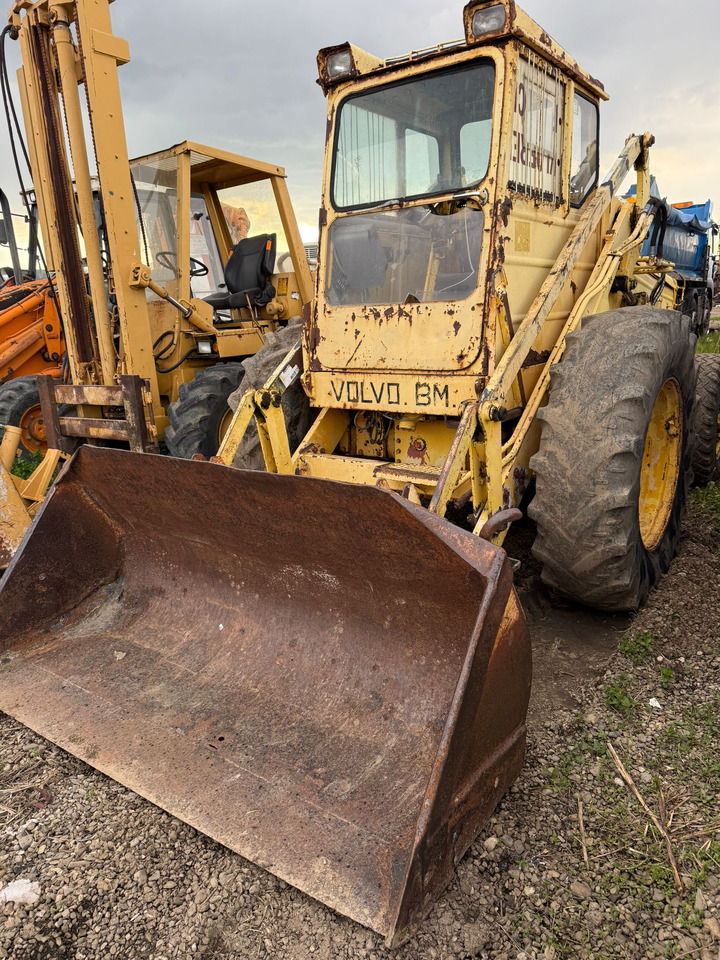 VOLVO BM FRONT LOADER - اللودر بعجل: صورة 4 VOLVO BM FRONT LOADER - اللودر بعجل: صورة 4
