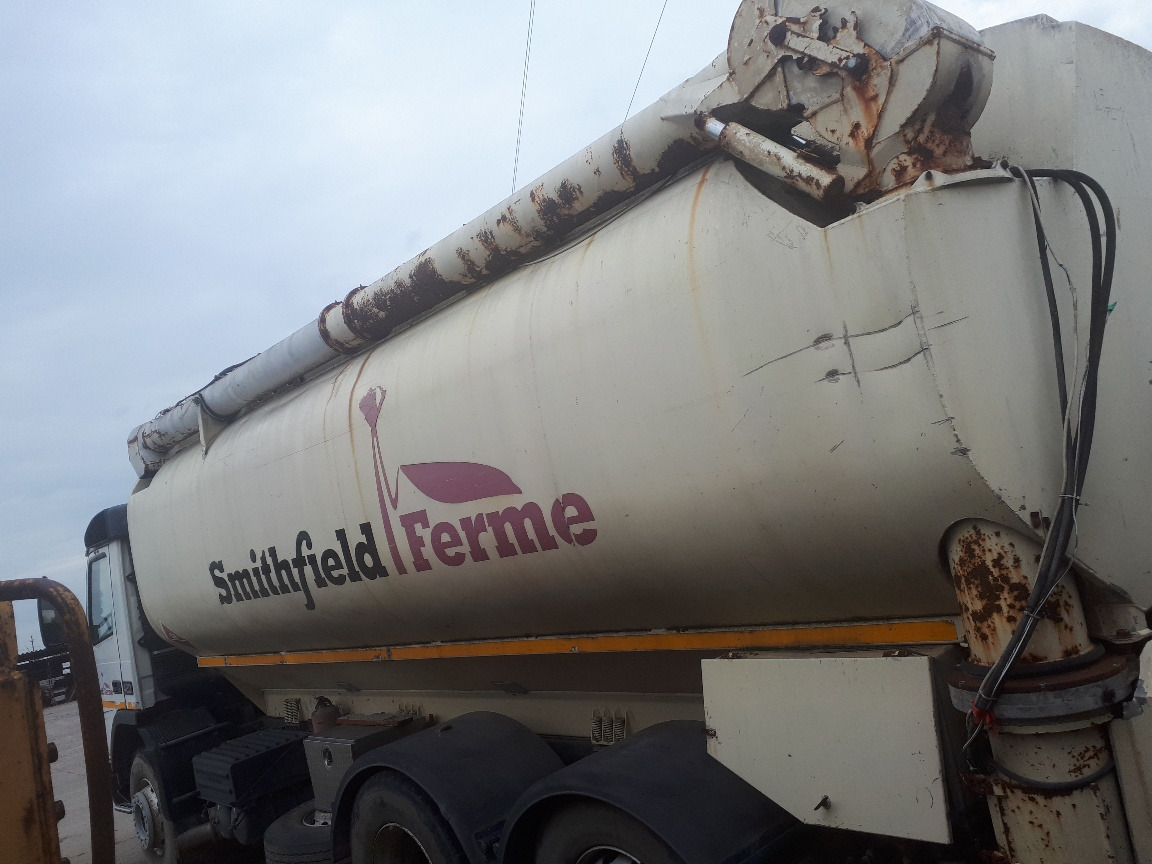 VOLVO FM12 Animal Feed Tank Truck - شاحنة صهريج: صورة 4 VOLVO FM12 Animal Feed Tank Truck - شاحنة صهريج: صورة 4
