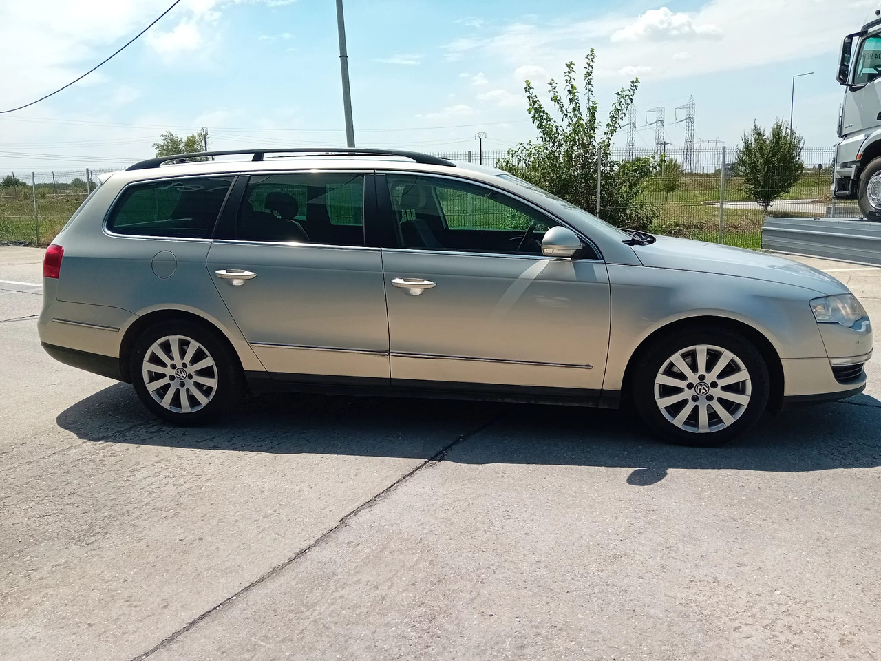 Volkswagen Passat B6 - سيدان: صورة 4 Volkswagen Passat B6 - سيدان: صورة 4