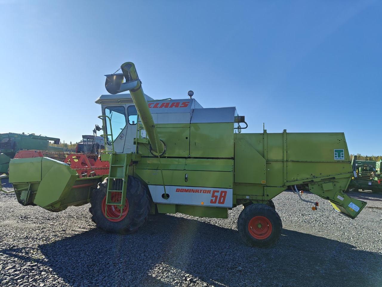 CLAAS Dominator 58 - حصادة موحَّدة: صورة 2 CLAAS Dominator 58 - حصادة موحَّدة: صورة 2