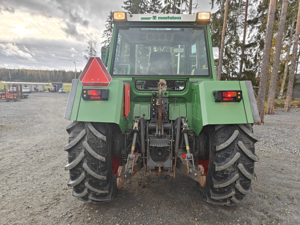FENDT Farmer 312LSA Turbomatik - جرار: صورة 3 FENDT Farmer 312LSA Turbomatik - جرار: صورة 3