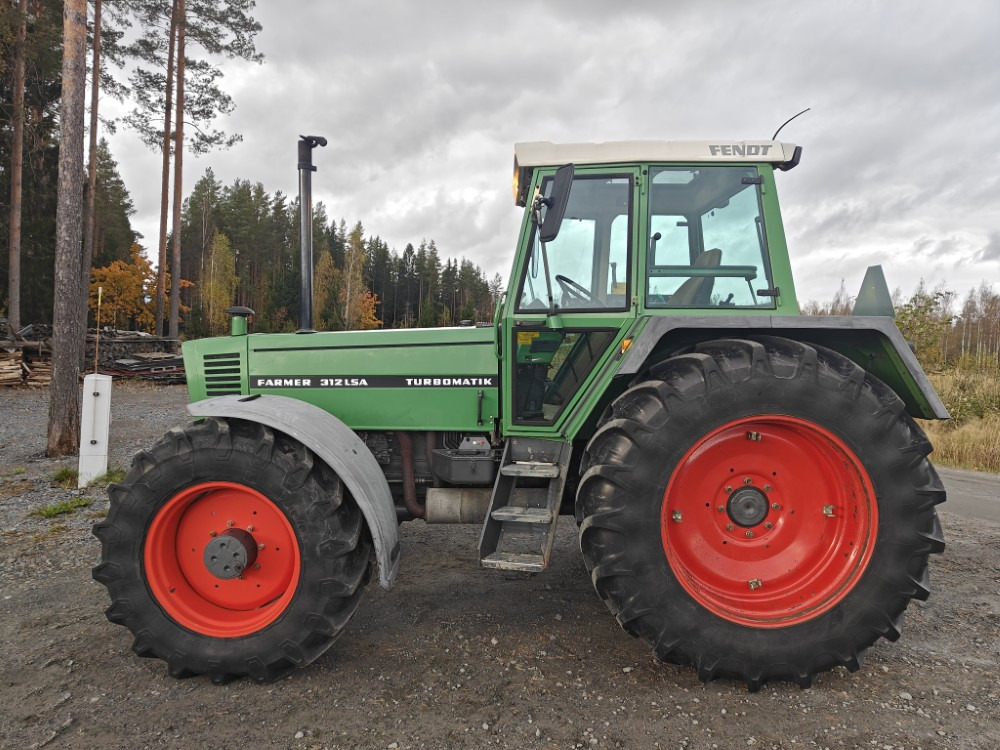 FENDT Farmer 312LSA Turbomatik - جرار: صورة 2 FENDT Farmer 312LSA Turbomatik - جرار: صورة 2