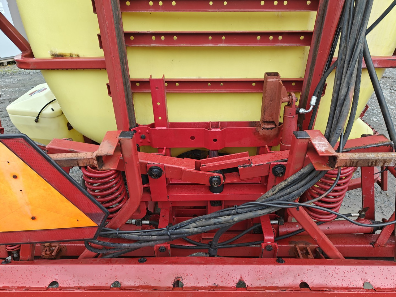HARDI Hardi Master 1200L - 15-18m - Katsastettu - Kasvinsuojeluruisku - آلة: صورة 5 HARDI Hardi Master 1200L - 15-18m - Katsastettu - Kasvinsuojeluruisku - آلة: صورة 5