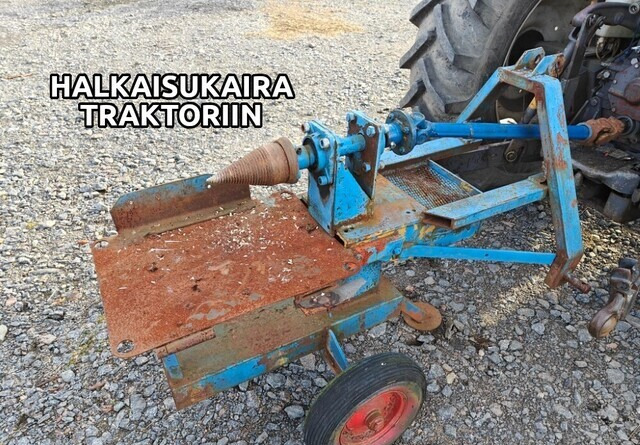 Halkaisukaira traktoriin - KATSO VIDEO - آلة تقطيع الخشب: صورة 1 Halkaisukaira traktoriin - KATSO VIDEO - آلة تقطيع الخشب: صورة 1