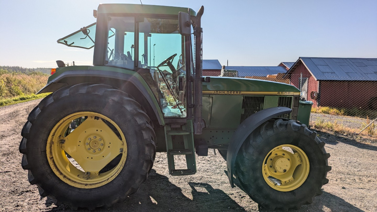 JOHN DEERE 6506, 3800h ajettu, upeakuntoinen kone, katso video! - جرار: صورة 4 JOHN DEERE 6506, 3800h ajettu, upeakuntoinen kone, katso video! - جرار: صورة 4