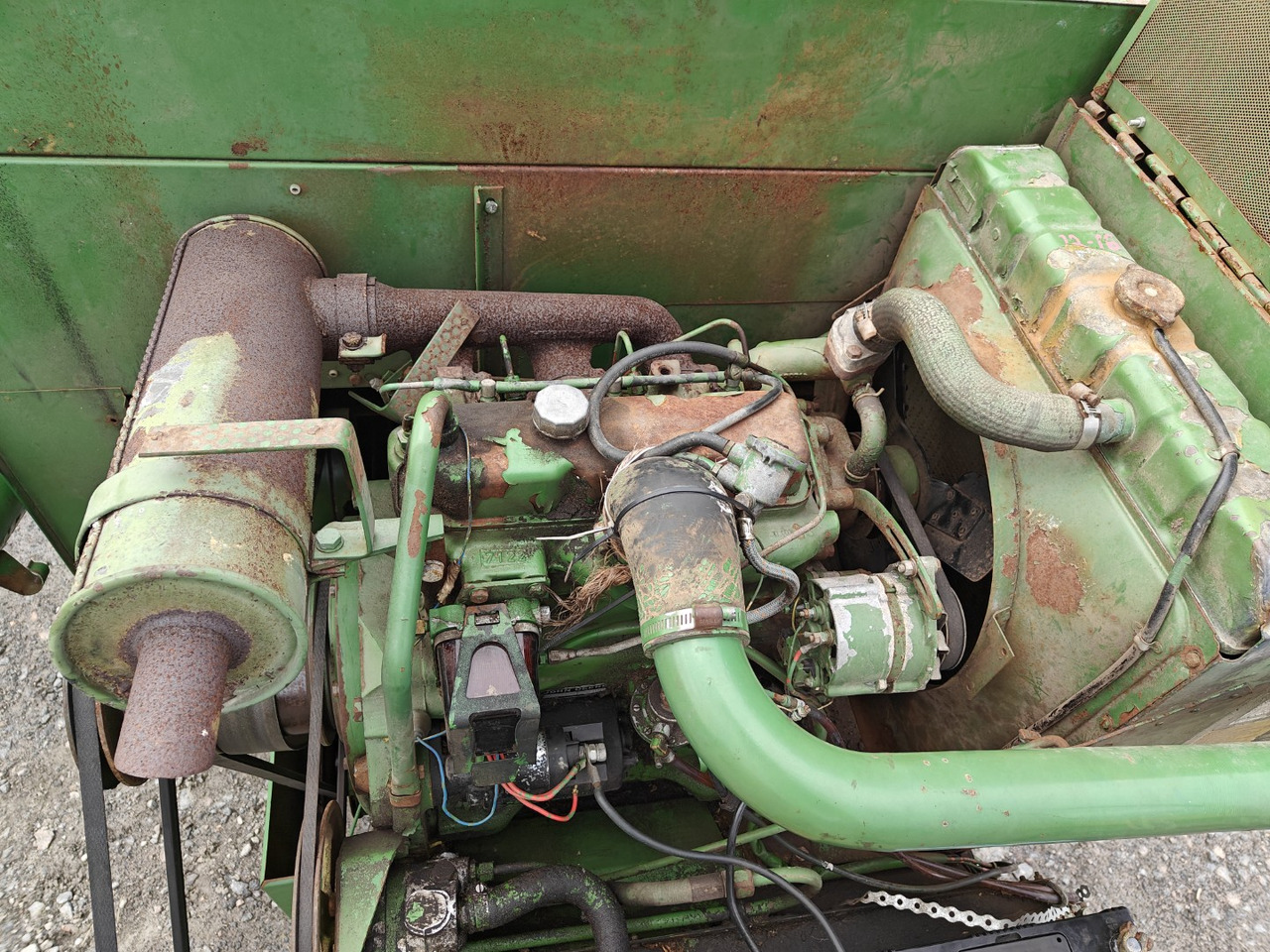 حصادة موحَّدة JOHN DEERE 925 leikkuupuimuri: صورة 16