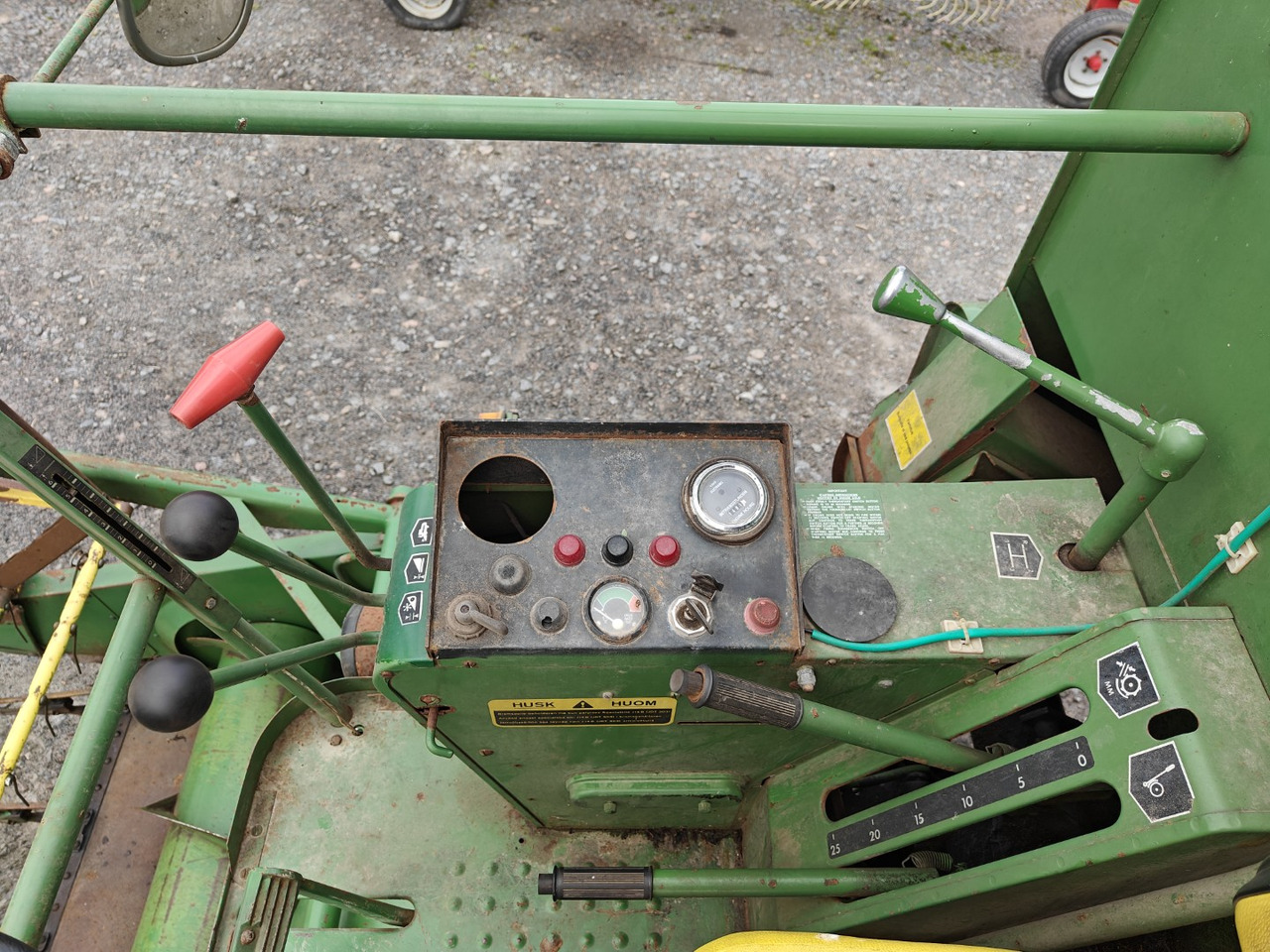 حصادة موحَّدة JOHN DEERE 925 leikkuupuimuri: صورة 18