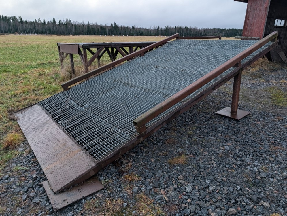 Lastausramppi 12m, leveys 300 cm - منحدر تحميل: صورة 5 Lastausramppi 12m, leveys 300 cm - منحدر تحميل: صورة 5