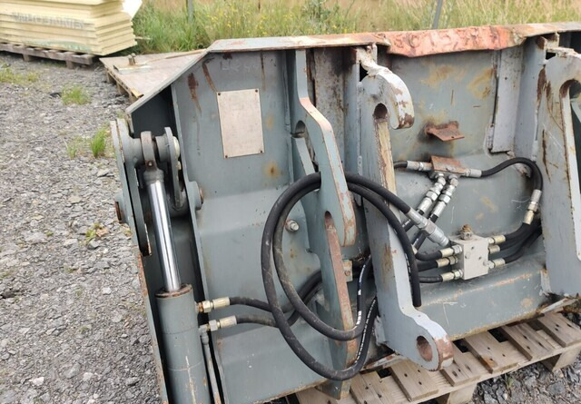 Monitoimikauha kynsillä 173cm CAT-kurottajan sovitteella - بكت شيول: صورة 5 Monitoimikauha kynsillä 173cm CAT-kurottajan sovitteella - بكت شيول: صورة 5