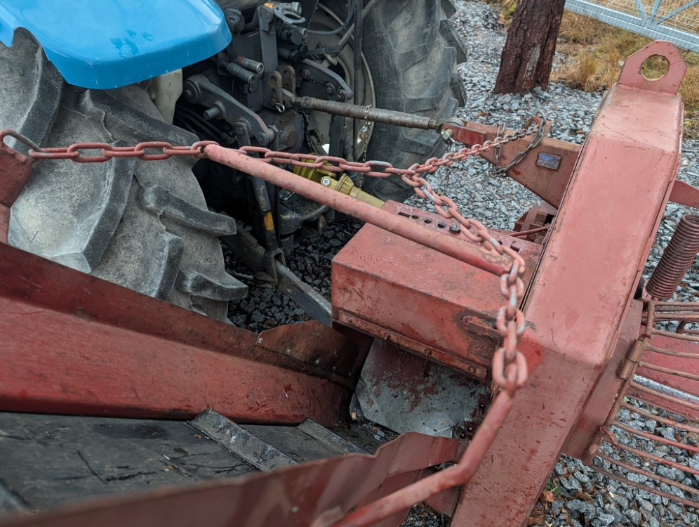 Piko Giljotiiniklapikone - آلة تقطيع الخشب: صورة 4 Piko Giljotiiniklapikone - آلة تقطيع الخشب: صورة 4