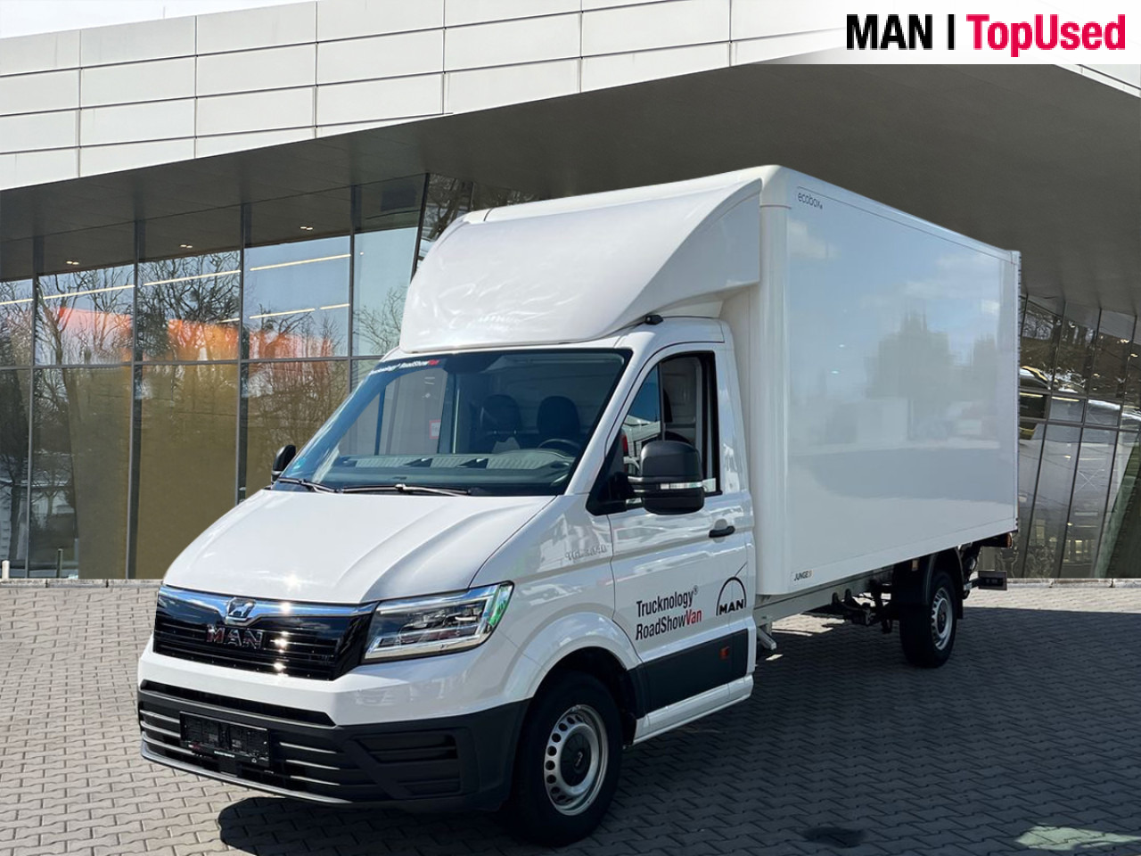 MAN TGE 3.140 4X2F skříň + čelo - شاحنة مغلقة الصندوق: صورة 1 MAN TGE 3.140 4X2F skříň + čelo - شاحنة مغلقة الصندوق: صورة 1