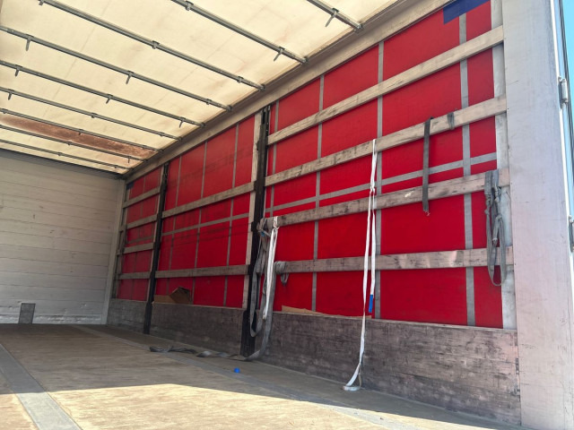 AGADOS CHT303 - مقطورة ستارة جانبية: صورة 3 AGADOS CHT303 - مقطورة ستارة جانبية: صورة 3