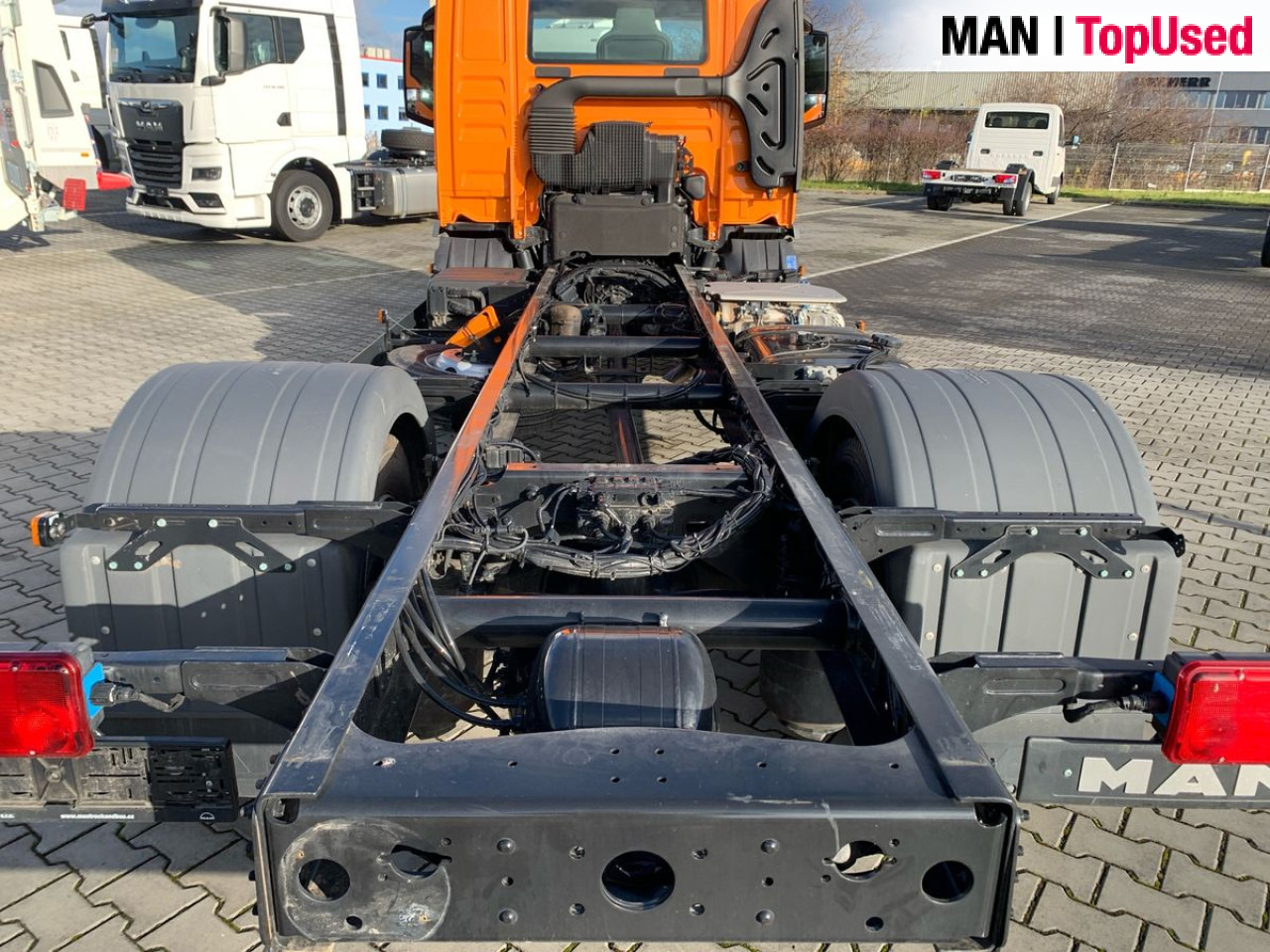 MAN TGL 12.190 4x2 BL CH Euro6 Klima AHK Luftfeder ZV - شاحنة هيكل كابينة: صورة 4 MAN TGL 12.190 4x2 BL CH Euro6 Klima AHK Luftfeder ZV - شاحنة هيكل كابينة: صورة 4