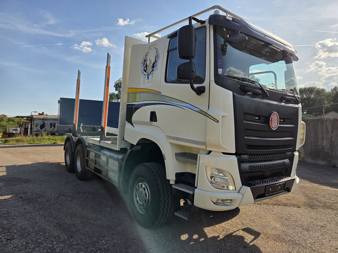 TATRA T158 - 510 PS 8P6R33 PHOENIX 6x6 - شاحنة قطع الأشجار: صورة 3 TATRA T158 - 510 PS 8P6R33 PHOENIX 6x6 - شاحنة قطع الأشجار: صورة 3