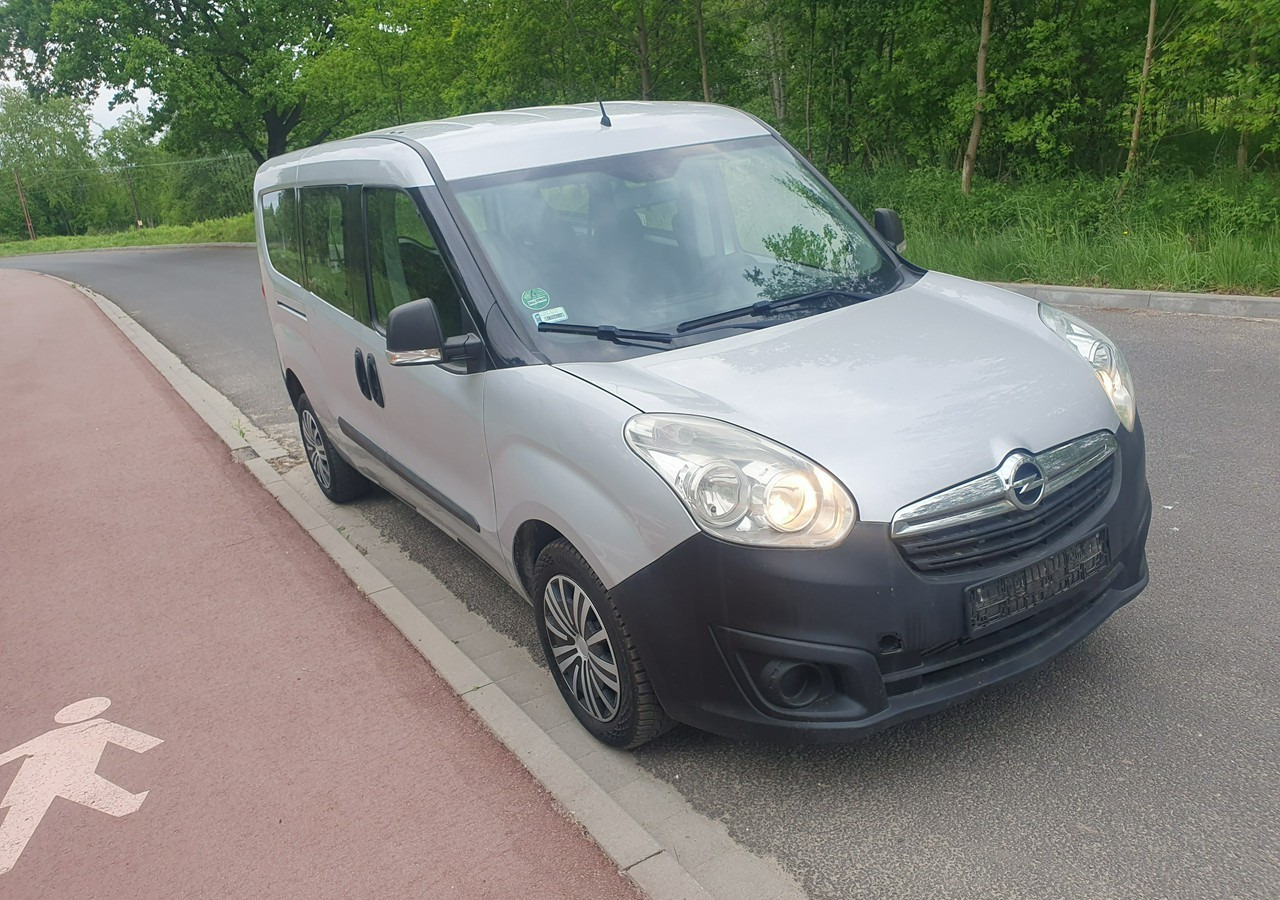 Fiat Doblo long*combo *doblo* krajówka *fv vat 23%* - سيارة: صورة 3 Fiat Doblo long*combo *doblo* krajówka *fv vat 23%* - سيارة: صورة 3