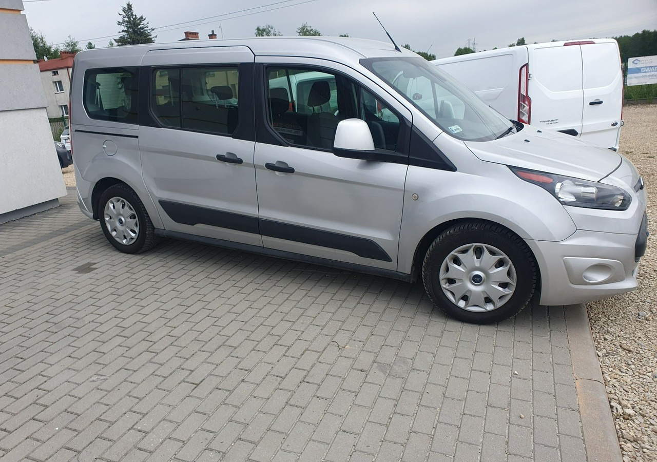 Ford T Grand Tourneo Connect Ford Tourneo Connect Ford grand tourneo connect - سيارة: صورة 4 Ford T Grand Tourneo Connect Ford Tourneo Connect Ford grand tourneo connect - سيارة: صورة 4