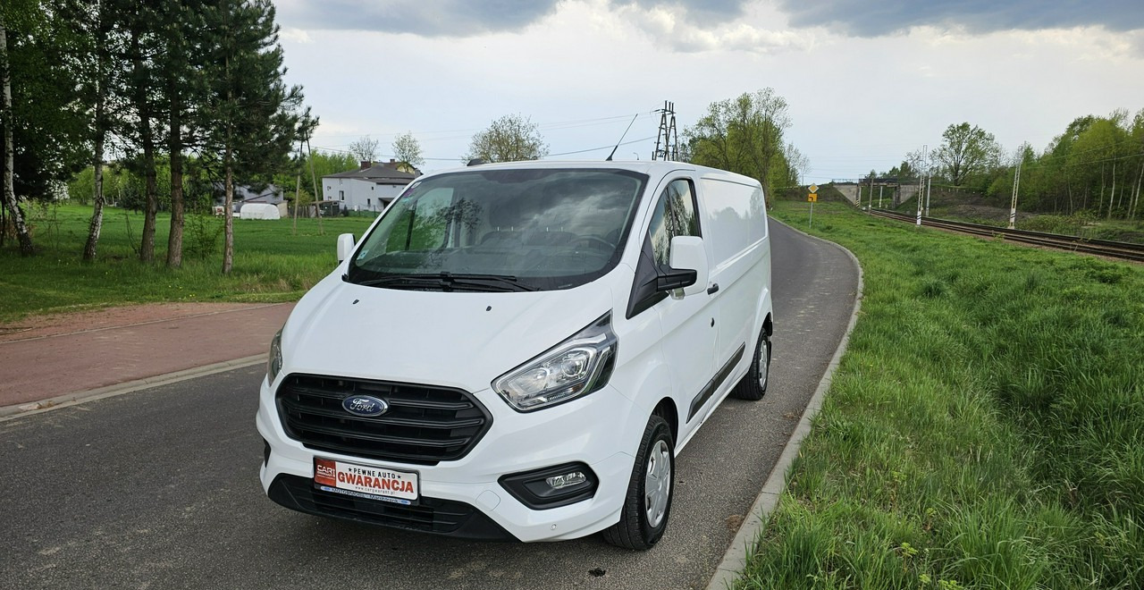 Ford Transit Transit Custom Ford Transit Custom long bardzo ładny egzemplarz - فان: صورة 2 Ford Transit Transit Custom Ford Transit Custom long bardzo ładny egzemplarz - فان: صورة 2