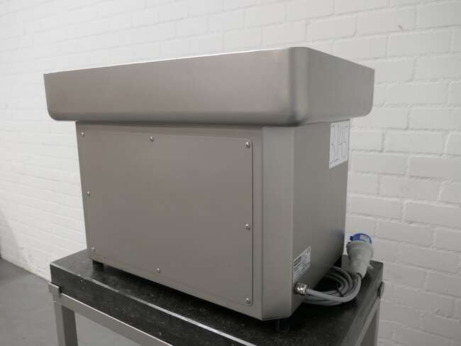 Freund / Ifooma grinder TG105 - آلة الغذاء: صورة 4 Freund / Ifooma grinder TG105 - آلة الغذاء: صورة 4