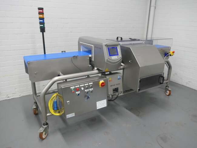 Mettler Toledo metal detector Profile - آلة الغذاء: صورة 1 Mettler Toledo metal detector Profile - آلة الغذاء: صورة 1