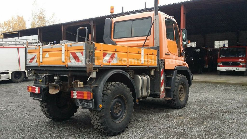 Mercedes-Benz Unimog U 300 Kipper Zugmaschine Kommunalhydraulik U 500 400 U 300 Kipper Zugmaschine Kommunalhydraulik U 500 400 - آلية المنفعة/ مركبة خاصة: صورة 1 Mercedes-Benz Unimog U 300 Kipper Zugmaschine Kommunalhydraulik U 500 400 U 300 Kipper Zugmaschine Kommunalhydraulik U 500 400 - آلية المنفعة/ مركبة خاصة: صورة 1