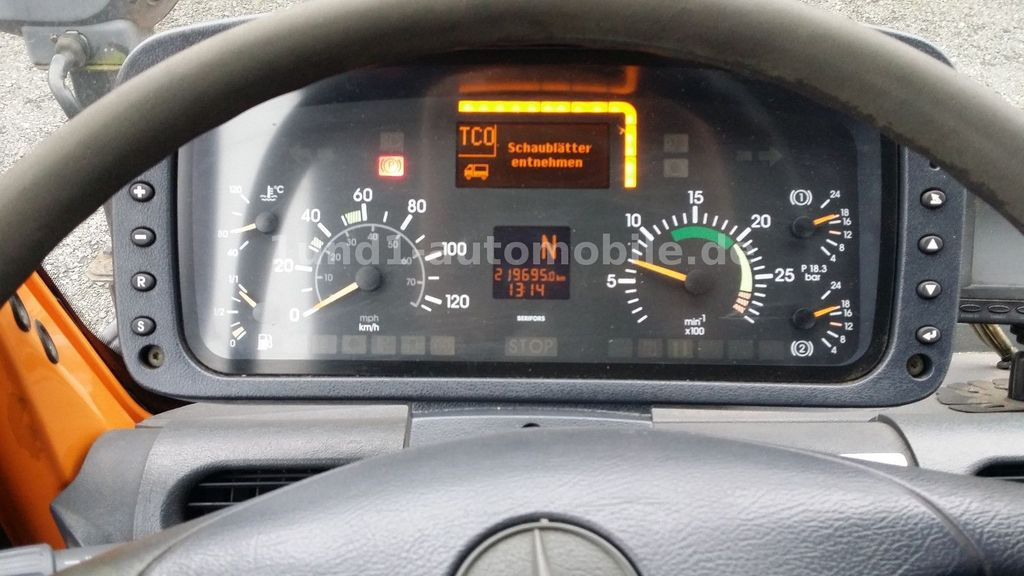 آلية المنفعة/ مركبة خاصة Unimog U 300 Kipper Zugmaschine Kommunalhydraulik U 500 400 U 300 Kipper Zugmaschine Kommunalhydraulik U 500 400: صورة 11