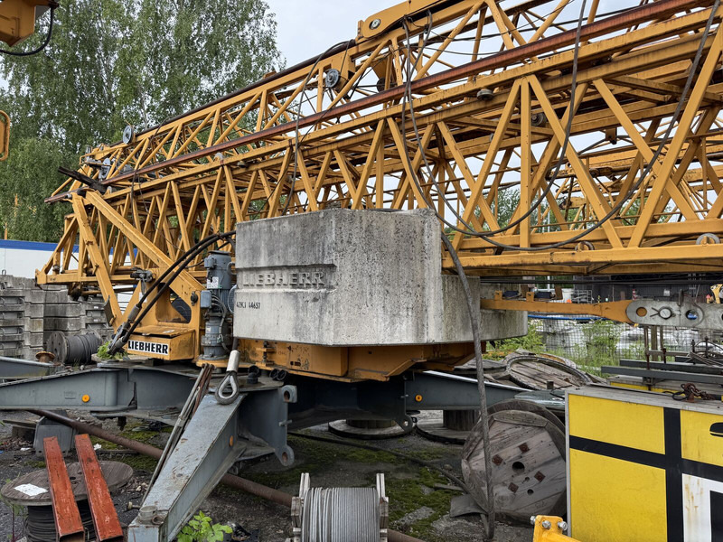 Liebherr 42K.1, 2008 yom - some Works needed - رافعة ذاتية التركيب: صورة 1 Liebherr 42K.1, 2008 yom - some Works needed - رافعة ذاتية التركيب: صورة 1