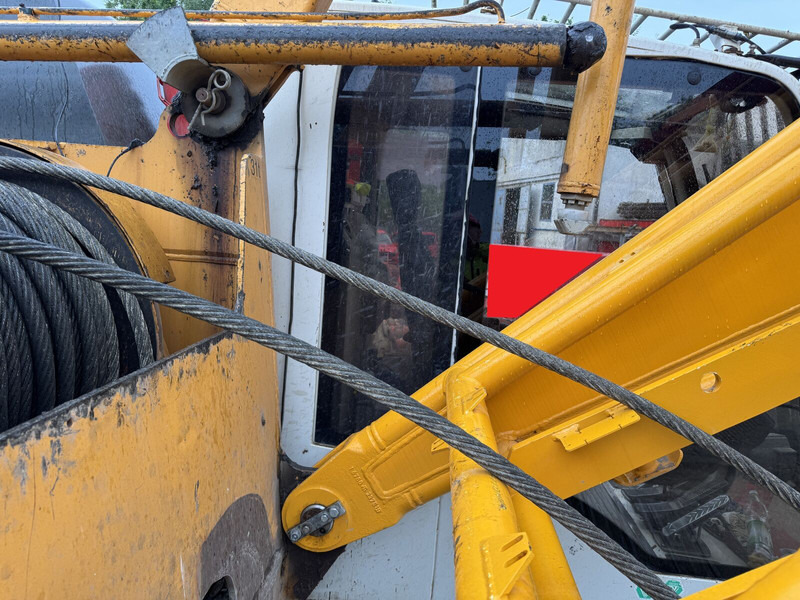 Liebherr HS855 HD, 23m jib, 2006 yom - رافعة مجنزرة: صورة 5 Liebherr HS855 HD, 23m jib, 2006 yom - رافعة مجنزرة: صورة 5