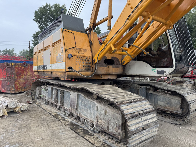 Liebherr HS855 HD, 23m jib, 2006 yom - رافعة مجنزرة: صورة 1 Liebherr HS855 HD, 23m jib, 2006 yom - رافعة مجنزرة: صورة 1