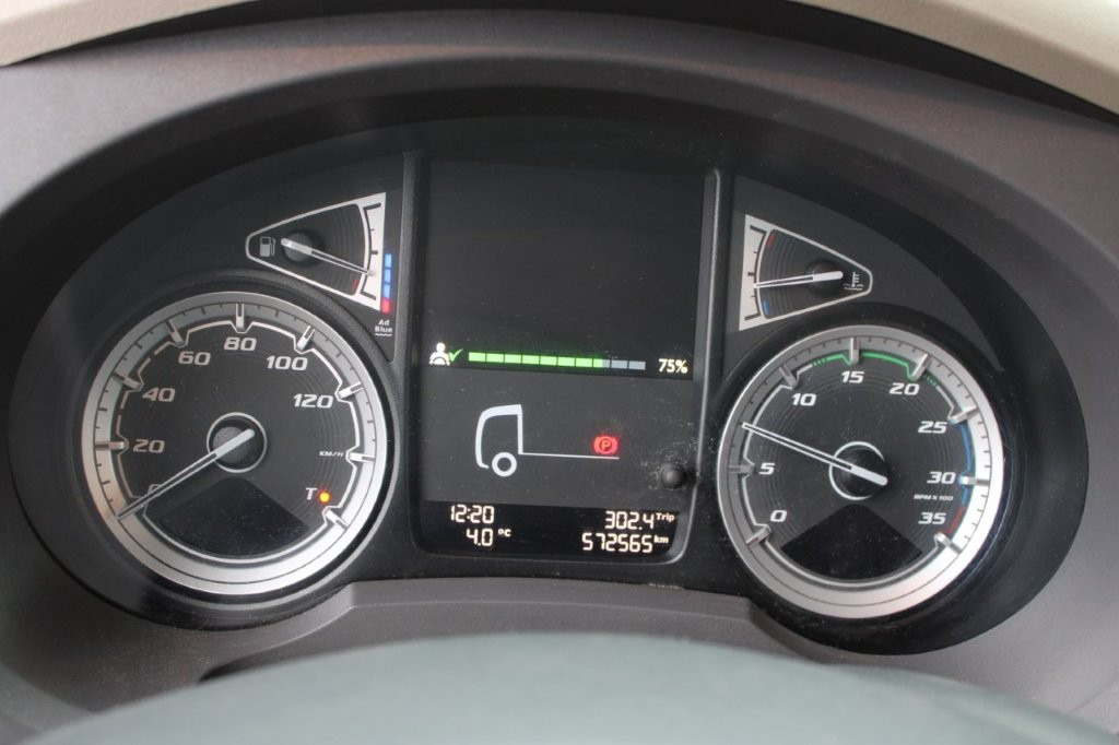 شاحنة ستارة DAF LF 260 FA + G.T.S. PJT 10N (2022): صورة 15