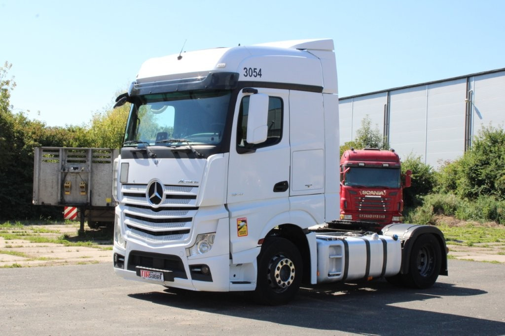 Mercedes-Benz ACTROS 1845 - وحدة جر: صورة 4 Mercedes-Benz ACTROS 1845 - وحدة جر: صورة 4