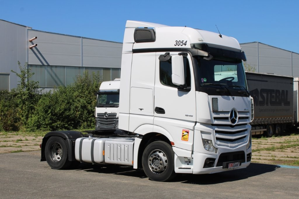 Mercedes-Benz ACTROS 1845 - وحدة جر: صورة 2 Mercedes-Benz ACTROS 1845 - وحدة جر: صورة 2